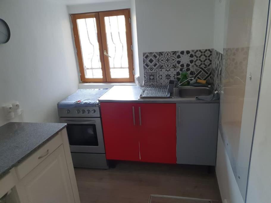 Jeanne Apartamento La Roche-sur-Foron Exterior foto